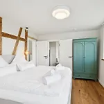 übernachten Im Wahrzeichen I Brückenhaus