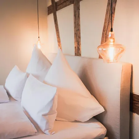 Uebernachten Im Wahrzeichen I Brueckenhaus