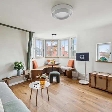 übernachten Im Wahrzeichen I Brückenhaus Apartment *