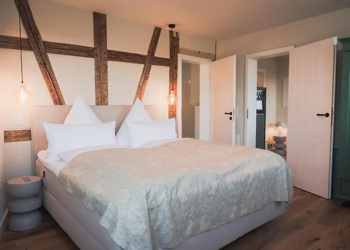 Uebernachten Im Wahrzeichen I Brueckenhaus * Bad Kreuznach